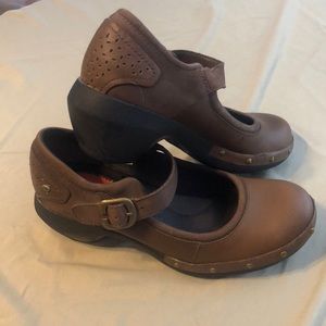 Merrill Ladies shoes